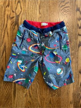 Mini Boden shorts space theme size 11 years